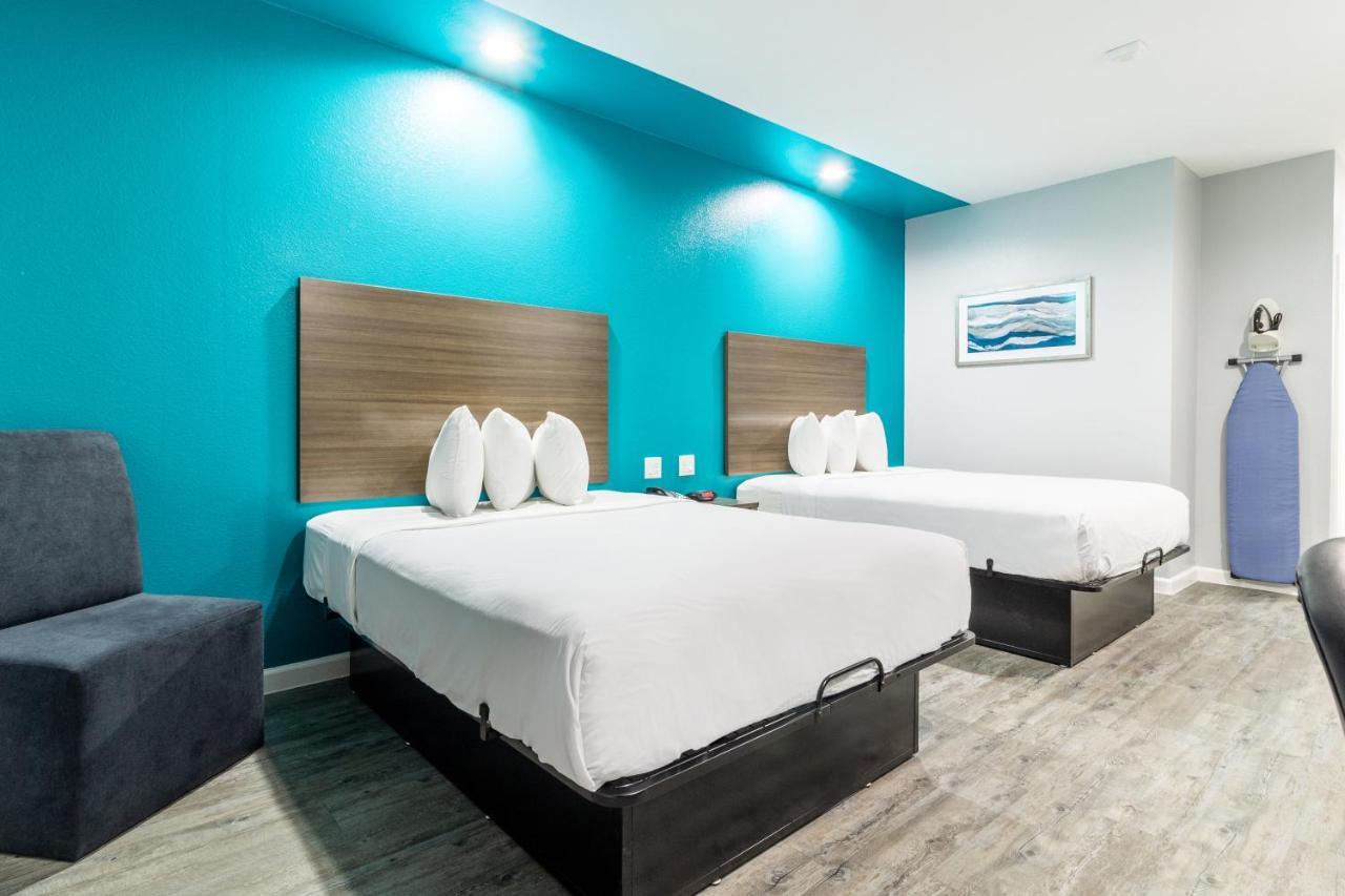 Americas Best Value Inn & Suites Kingwood Iah Airport Гамбл Екстер'єр фото